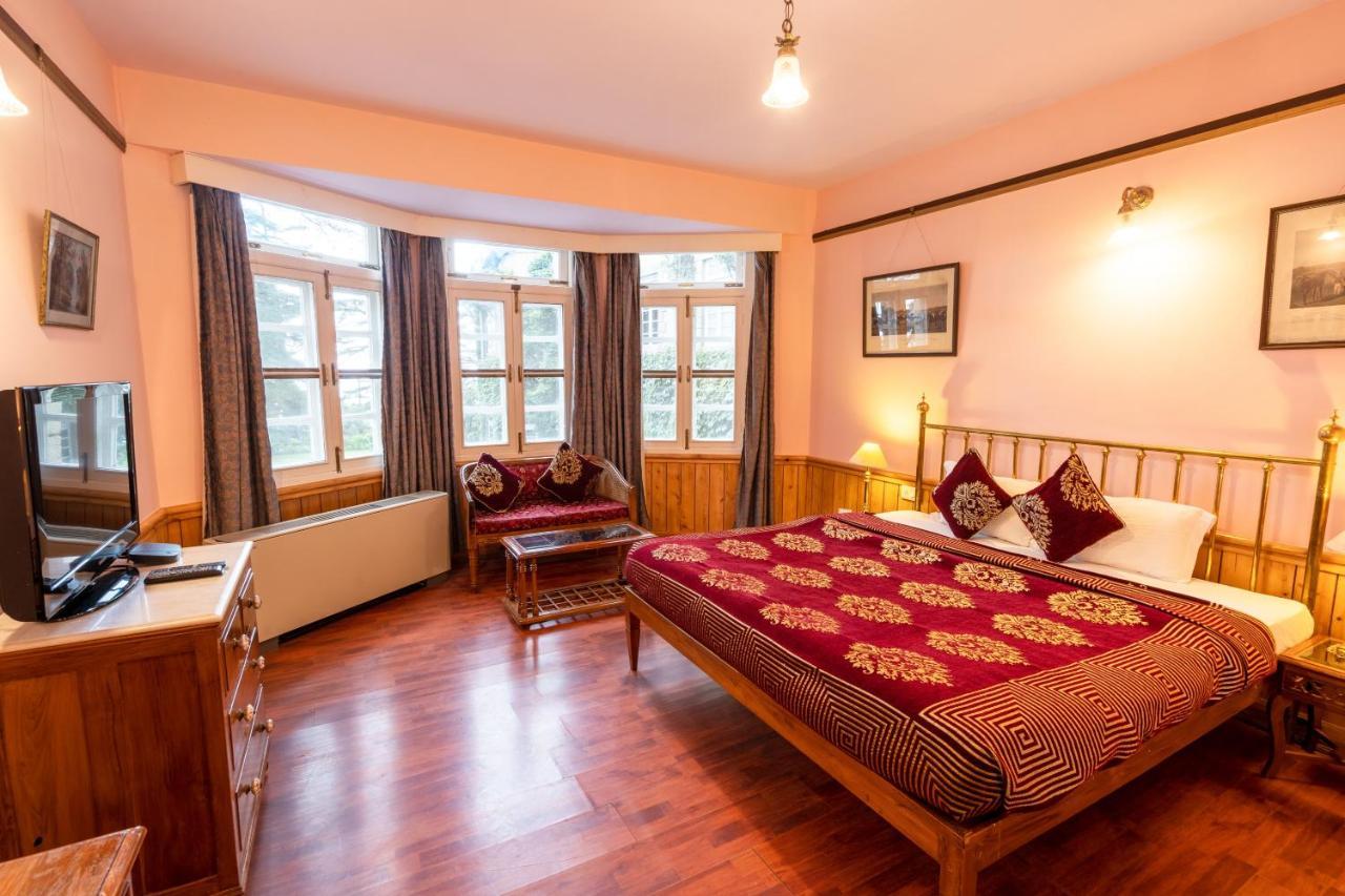 Hotel Woodpark Шімла Екстер'єр фото